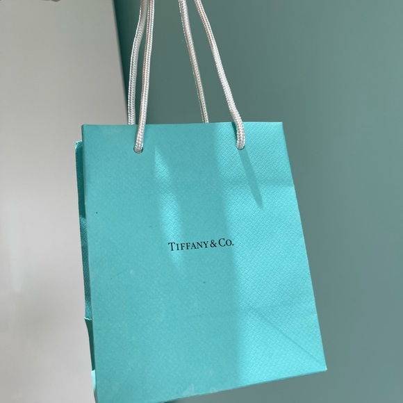 Tiffany package - Picture 2 of 2